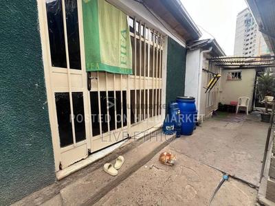 **2bdrm Apartment in Kirkos for rent**