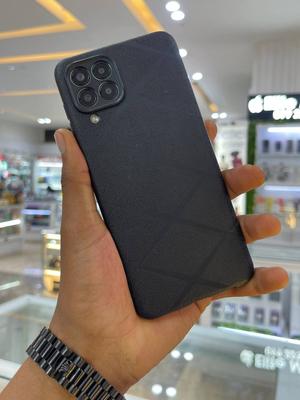 Samsung Galaxy M33 128 GB