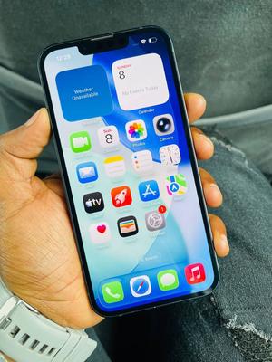 Apple iPhone 13 128 GB