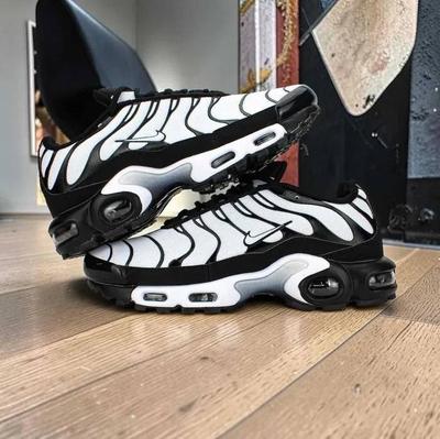 ๐ Nike air max Tn Color shifting
