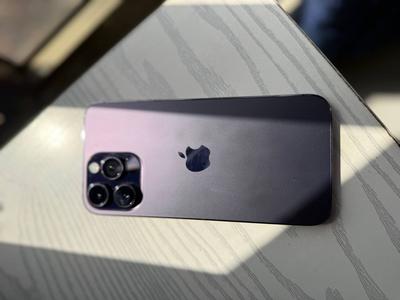 Apple iPhone 14