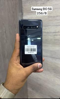 Samsung Galaxy S10