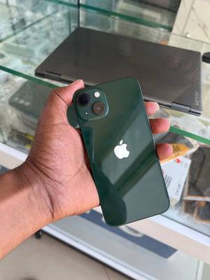 Apple iPhone 13 128 GB