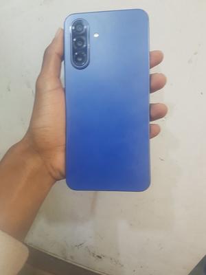 📱 **Samsung Galaxy A17**