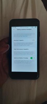 Apple iPhone SE 64 GB