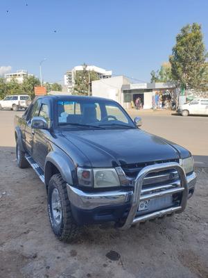 Toyota Hilux 2003 Manual