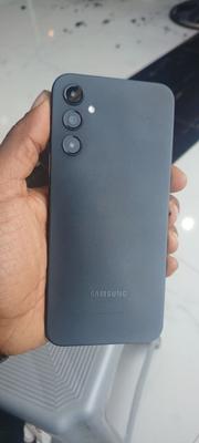 ✔️ Samsung M44