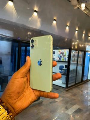 Apple iPhone 12 64 GB