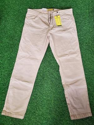 ๐ **The Iconic Pants (Chino)** ๐๏ธ