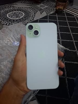 Apple iPhone 15