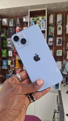 Apple iPhone 14