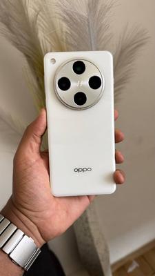 Oppo 512 GB
