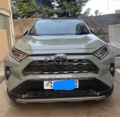 Toyota RAV4 2020 Automatic