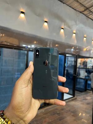 Apple iPhone XS 64 GB
