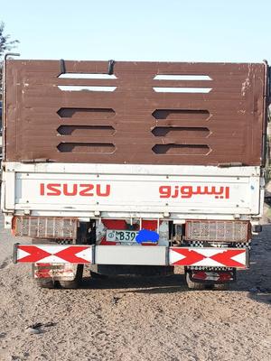 Isuzu