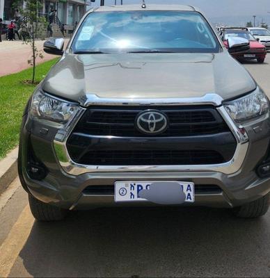 Toyota Hilux 2021 Automatic