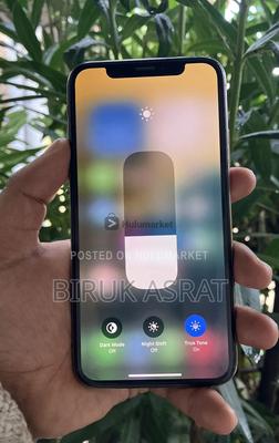 Apple iPhone XS 64 GB