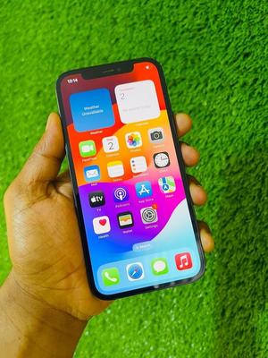 Apple iPhone 12 64 GB