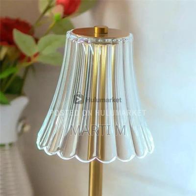 **Crystal Table Lamp**