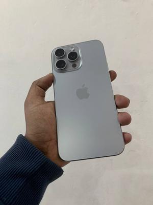 Apple iPhone 15 256 GB