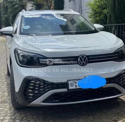Volkswagen 2022 Automatic