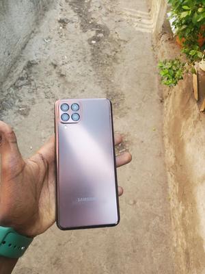 Samsung Galaxy M33 128 GB
