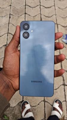 Samsung Galaxy A06 64 GB