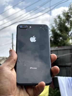 Apple iPhone 8 Plus