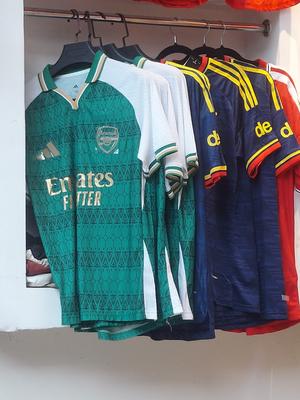 Arsenal new Jersey few stok