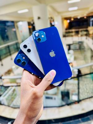 Apple iPhone 12 64 GB
