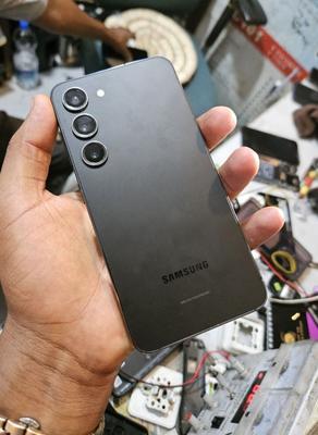 Samsung Galaxy S23