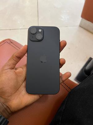 Apple iPhone 15