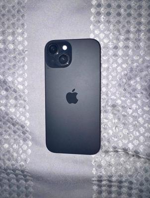 Apple iPhone 15