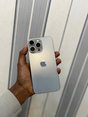 Apple iPhone 15 Pro Max 256 GB