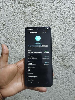 Samsung Galaxy A06 128 GB