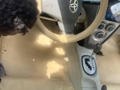 Toyota Yaris 2010 Automatic