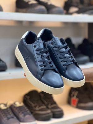 **๐ CALVINKILEN Jeans**