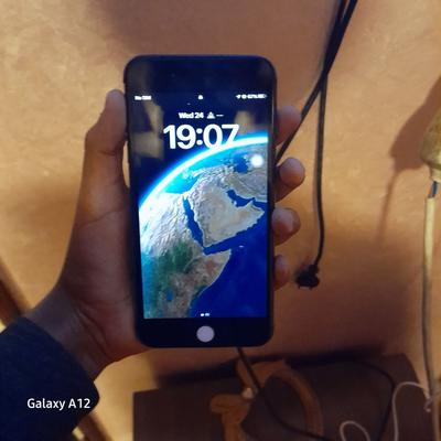Apple iPhone 8 64 GB