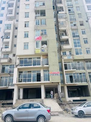 የሚሸጥ ቦሌ በሻሌ 40/60 ሱቅ 2ኛ ፎቅ