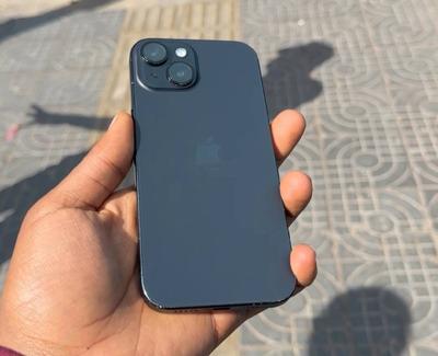 Apple iPhone 15