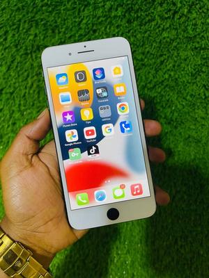Apple iPhone 7 Plus 32 GB