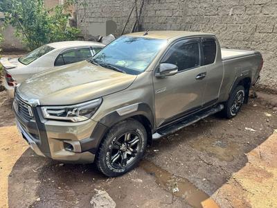 Toyota Hilux 2021 Automatic