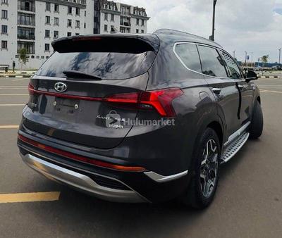 Hyundai Santa Fe 2023