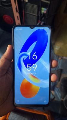 Tecno 64 GB