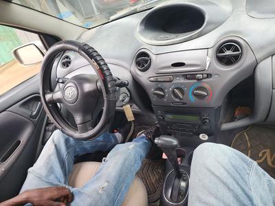 Toyota Vitz 2002 Automatic