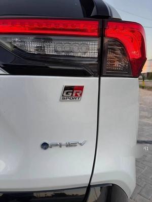 Toyota RAV4 2025 Automatic