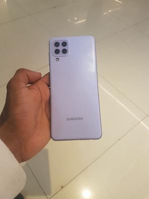 📱 **Samsung Galaxy A22 **