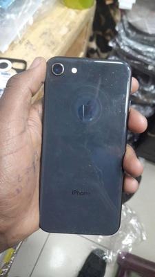 Apple iPhone 8 64 GB
