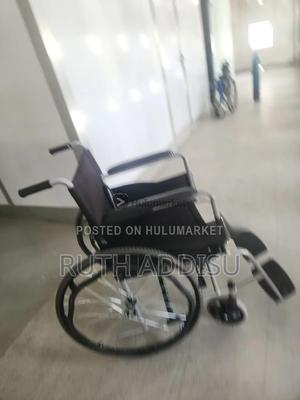 **Aluminum-Framed Model Featuring a Foldable Design Detachable Footrests**