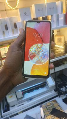 Samsung Galaxy A14